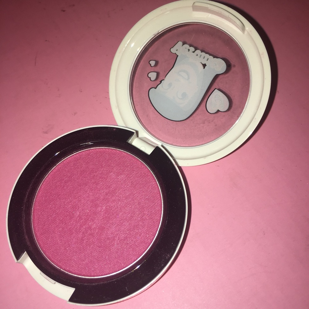 Mac blush in prom princess
